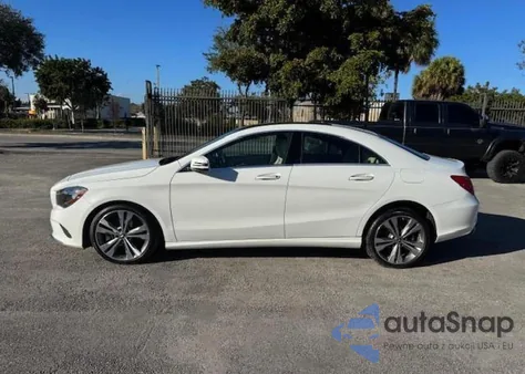 2019 Mercedes-Benz Cla 250 z USA, uszkodzony, nr VIN WDDSJ4EB4KN738662